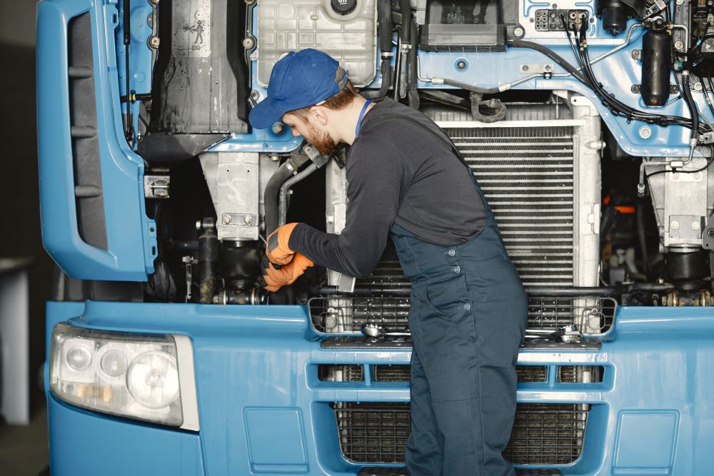 how much does truck maintenance cost