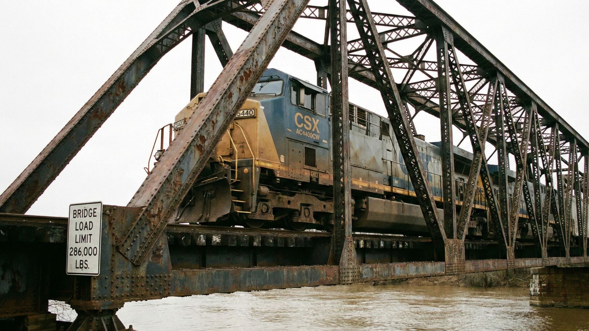 weight of a train engine